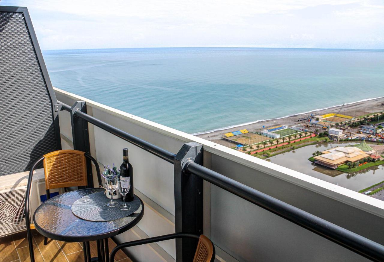 Orbi Batumi City Beach View Hotel Luaran gambar