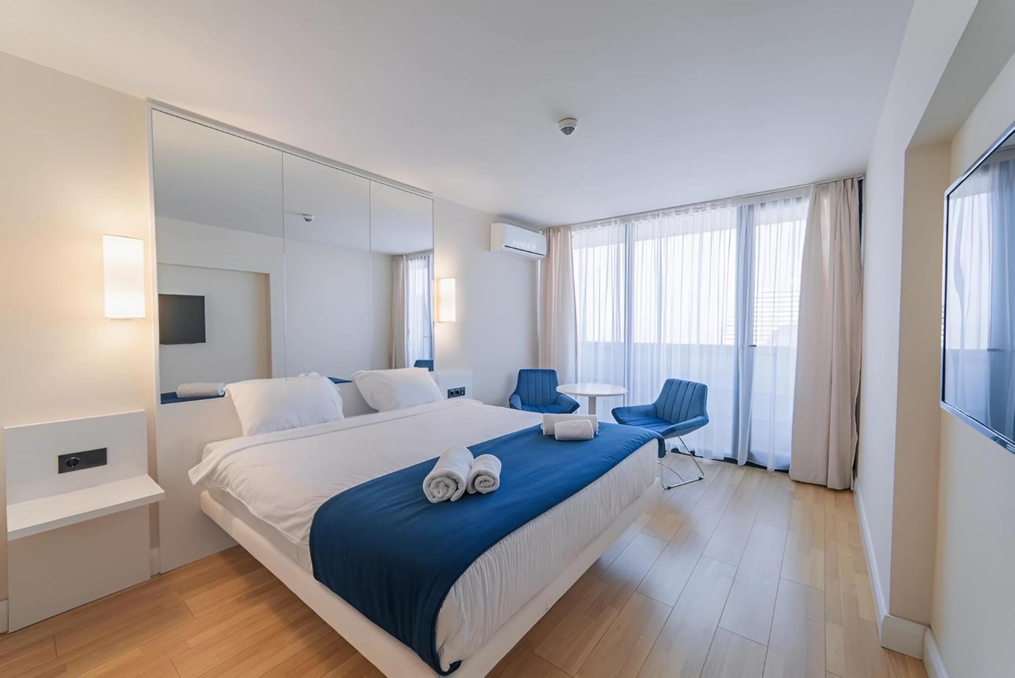 Orbi Batumi City Beach View Hotel Luaran gambar