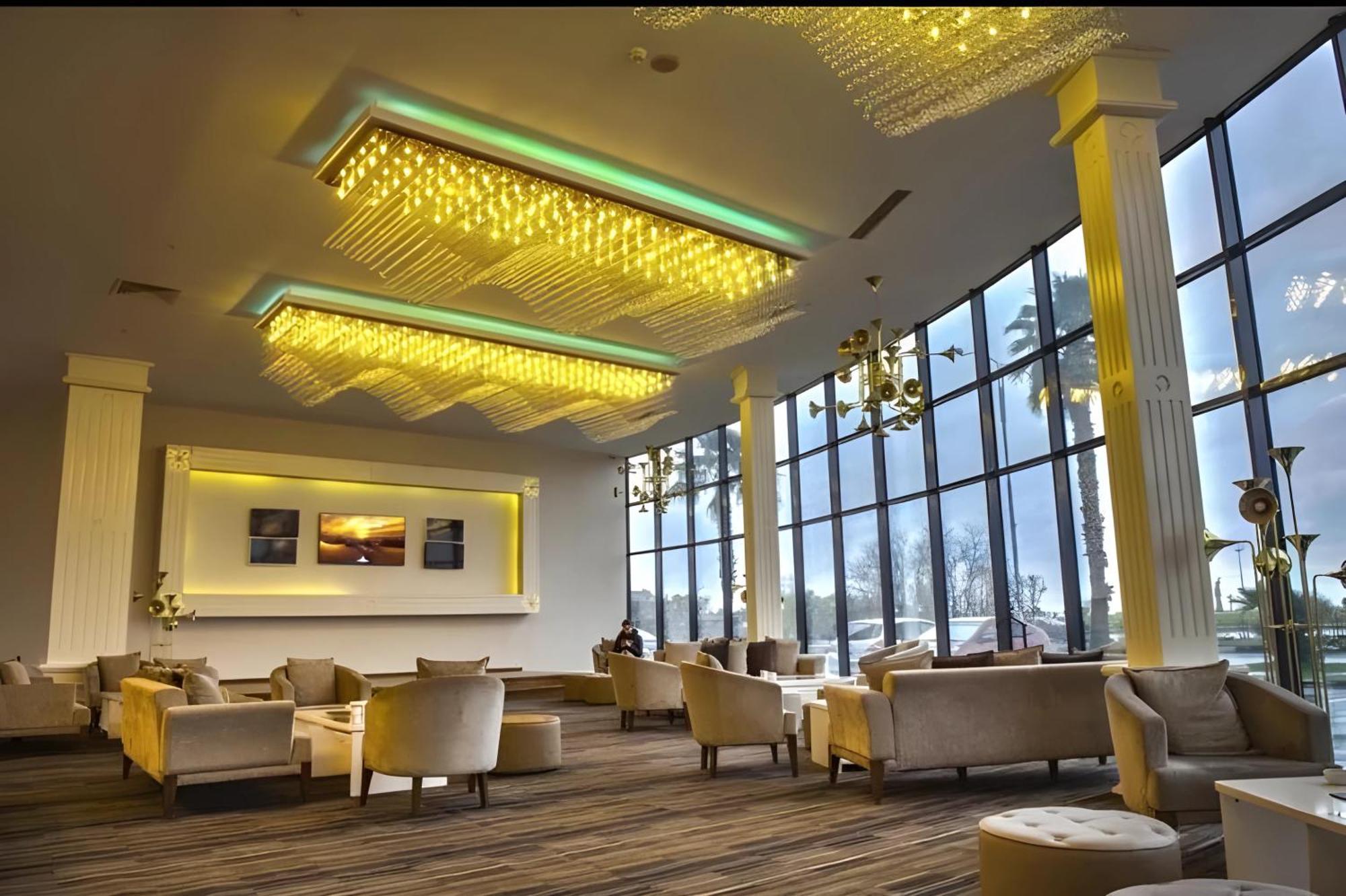 Orbi Batumi City Beach View Hotel Luaran gambar