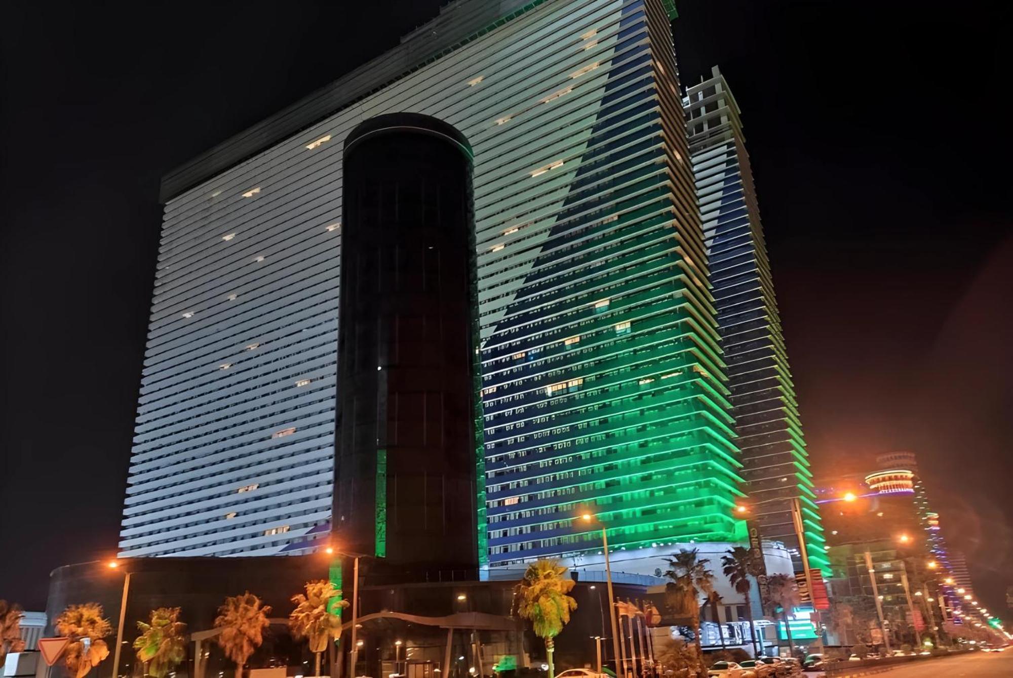 Orbi Batumi City Beach View Hotel Luaran gambar