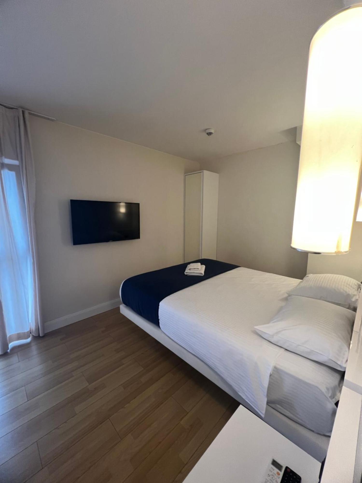 Orbi Batumi City Beach View Hotel Luaran gambar