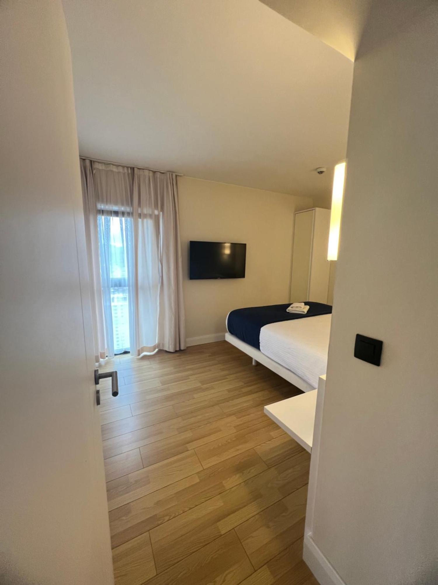 Orbi Batumi City Beach View Hotel Luaran gambar